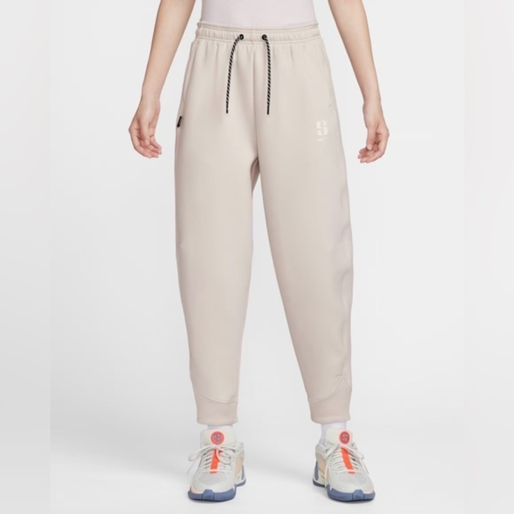 NWT Nike Adult Medium Sabrina Ionescu Basketball Jogger Pant Loose Fit Joggers M